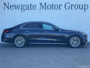 Mercedes-Benz E-Class D AMG Line Plus 05DR A - Image 4