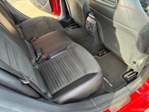 MERCEDES-BENZ 180 AMG SPORT AUTOMATIC - Image 4