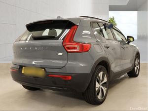 Volvo XC40 2022 Plus Full Leather - Image 4