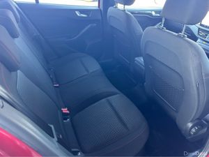 Ford Focus 1.0L ECO ST-LINE 125PS M - Image 2