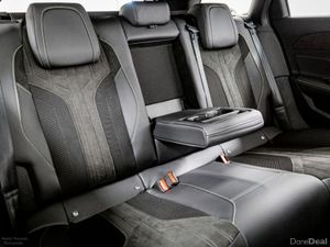 Peugeot 308 E-SW GT 54kWh Auto 155HP - Image 4