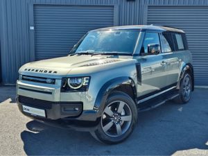 Land Rover Defender X-DYNAMIC HSE PHEV - Image 3