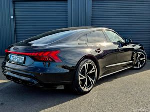 Audi e-tron GT quattro GT QUATTRO 470BHP - Image 4