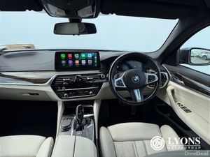 BMW 5-Series 520d M Sport (MHT) - Image 4