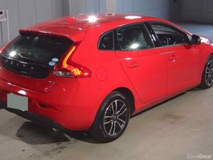 2019 Volvo V40 T3 Kinetic - Image 3