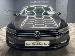 Volkswagen Passat BUSINESS 2.0 TDI MANUAL 6SPEED F - Image 2