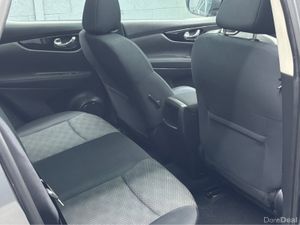 Nissan Qashqai 1.5 SV MY16 E6 4DR - Image 3