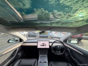 Performance Model 3 - AWD - Long range - Image 2