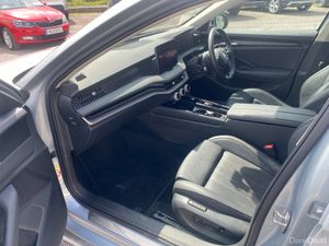 2025 Skoda Superb SEL+ C 2.0 TDI 150HP DSG - Image 4