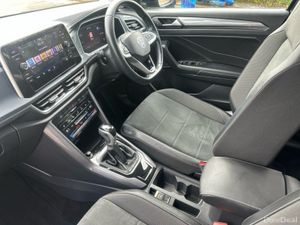 Volkswagen T-Roc STYLE 1.5 TSI 150HP DSG - Image 3