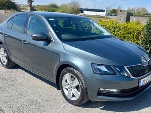 Skoda Octavia 2019 1.6 TDI IMMACULATE - Image 4