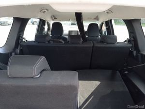 Dacia Jogger TCe 110 Extreme SE - Image 3