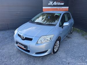 Toyota Auris 1.4 TERRA 08 5DR - Image 3