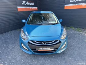 Hyundai i30 1.6 CRDI ACTIVE 110PS AUTO - Image 2
