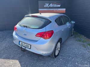 Opel Astra EXCITE 1.6 CDTI 110PS ECO 5DR - Image 4