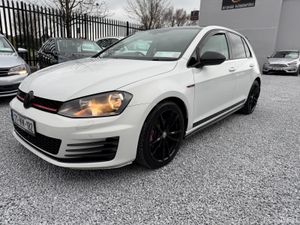 2017 (171) Volkswagen Golf 1.6 TDI Highline 110HP - Image 3