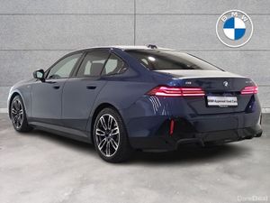 BMW i5 eDrive40 M Sport Saloon - Image 3