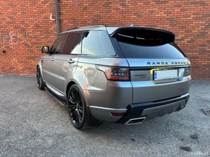 202D Range Rover Sport HSE Dynamic *N1* *5 Seats* - Image 2