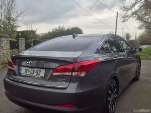 2019 Hyundai i40 Executive 1.6 crdi - Image 2