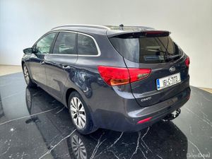 2016 Kia Ceed .6 EX DCT - Image 4