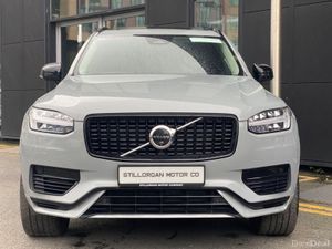 Volvo XC90 T8 Dark Plus Recharge AWD Auto (PHEV) - Image 2