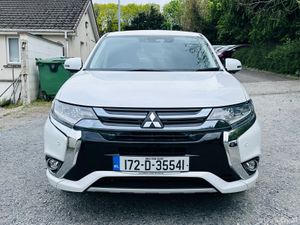 Mitsubishi Outlander 2017 Plug In Hybrid - Image 3