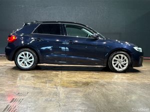 Audi A1 1.0 AUTOMATIC - HEATED SEATS - BLUE/BLACK - Image 3