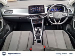 Volkswagen T-Roc Life 2.0TDI, Rear Camera - Image 3