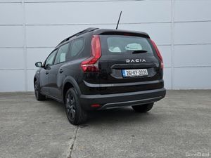 Dacia Jogger HEV 155 Extreme Auto - Image 4