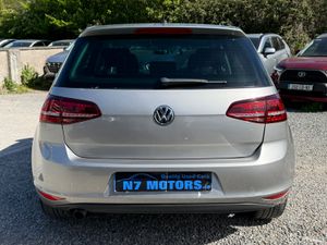 2017 Volkswagen Golf 1.2 TSI AUTO - Image 4
