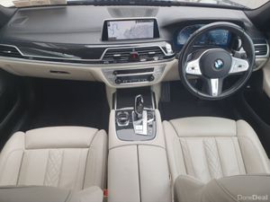 BMW 7-Series 745E M SPORT 4DR AUTO - Image 4