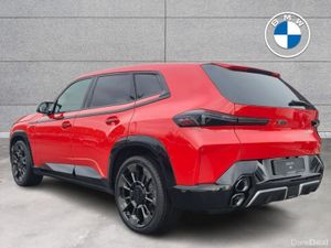 BMW XM 50e - Image 2