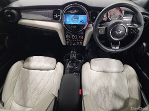 Mini Cooper Cooper Exclusive - Image 4