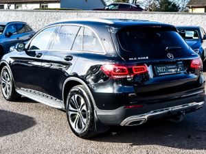 Mercedes-Benz GLC 220d 194bhp 4Matic Auto - Image 4