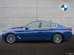 BMW 5-Series 520d SE Saloon - Image 4