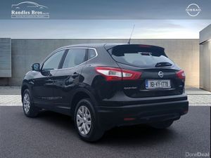 Nissan Qashqai 1.5 DSL XE - Image 4