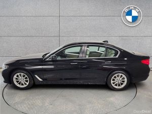 BMW 5-Series 520d SE - Image 2