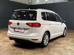 Volkswagen Touran TSI COMFORT LINE - 7 SEATER - FA - Image 4