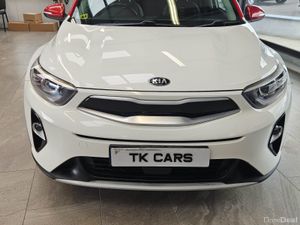 18 KIA STONIC 1.4 PETROL K3 EDITION - Image 3