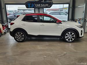 18 KIA STONIC 1.4 PETROL K3 EDITION - Image 2