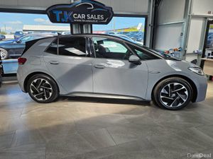 222 VOLKSWAGEN I.D 3 FAMILY 204 BHP 58 KwH - Image 2