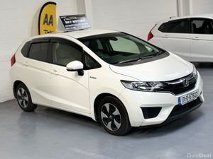 2017 Honda Fit 1.5 Hybrid Automatic ,24K K.M - Image 3