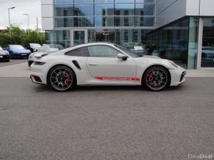 Porsche 911 Turbo - Image 4