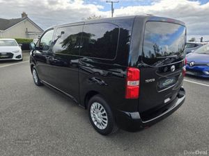 Toyota Proace Shuttle Medium - Image 3
