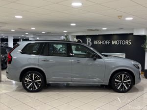 Volvo XC90 T8 PLUS AWD=HUGE SAVINGS//AS NEW//3 YEA - Image 2