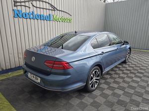 2017 Volkswagen Passat 1.6 TDI Highline - Image 2