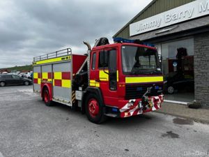 Volvo FL6 Fire truck- Hiab 105 & 3 Winches - Image 2