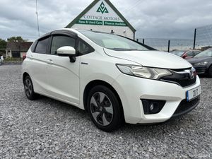 Honda Fit 1.5 Auto Petrol Hybrid - Image 4