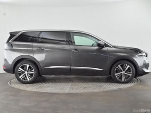 Peugeot 5008 1.5 BLUE HDI 6SPD ALLURE PACK 7SEATS - Image 3