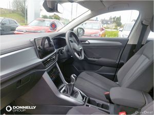 Volkswagen T-roc Hatchback Life - Image 3